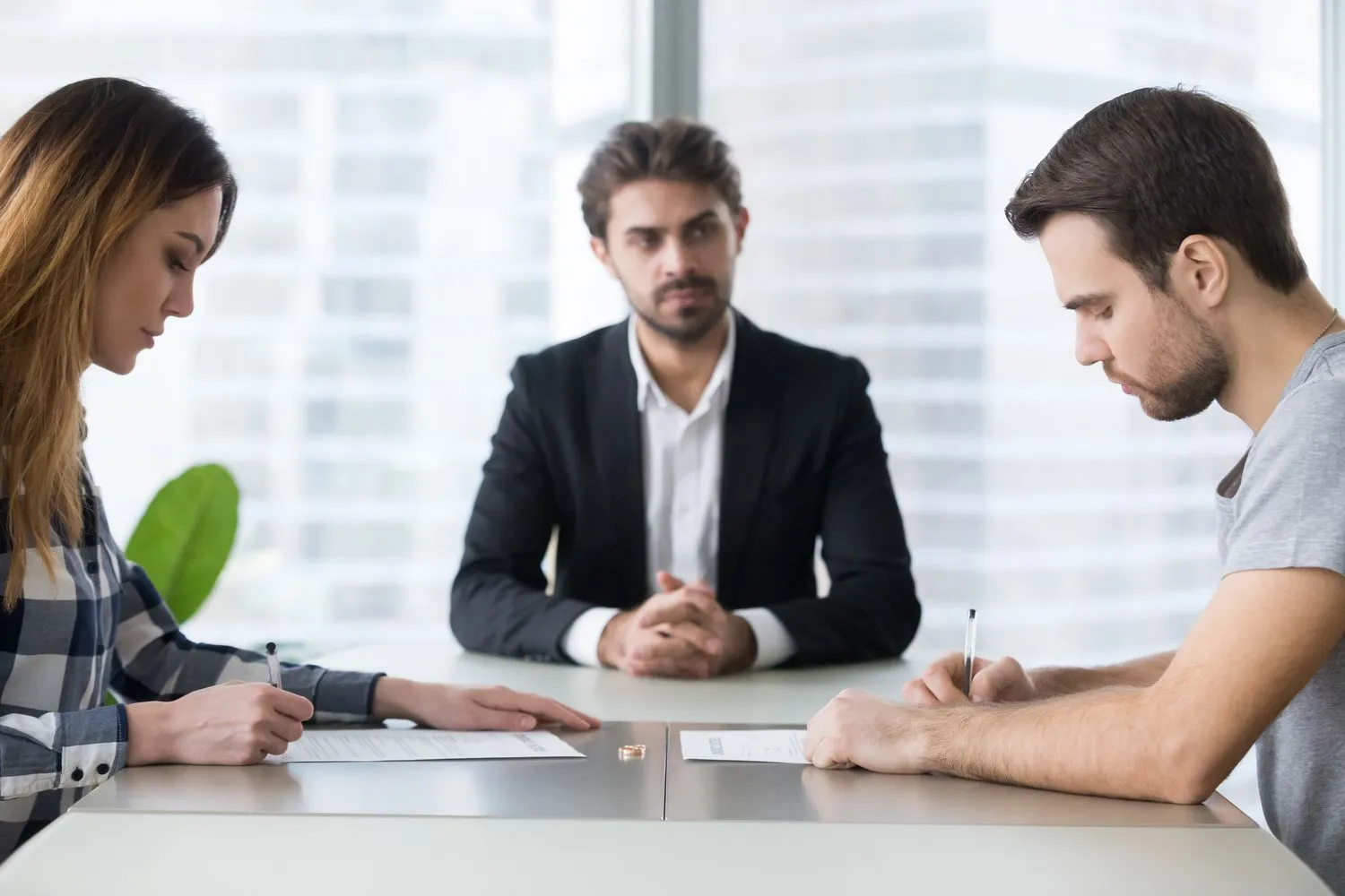 How EH Mediation Guides Couples Toward Fair and Balanced Outcomes Loughborough